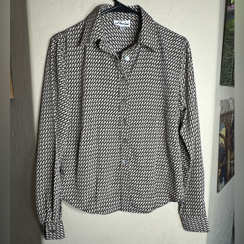 Vintage Harlow Women’s Black White Geometric Print Button Front Blouse Size M